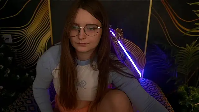 MagicPeachh  online show from 01/20/25, 01:32