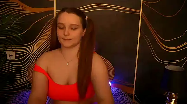 MagicPeachh  online show from 03/10/25, 07:40