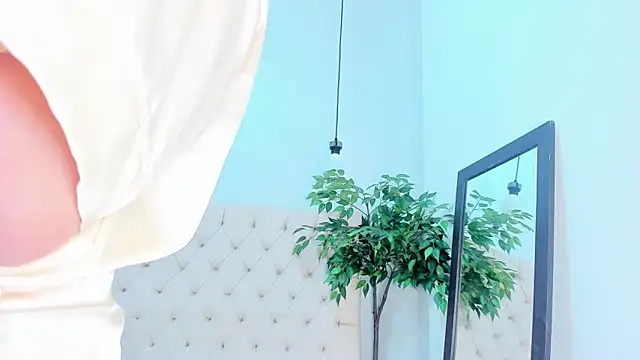 Victoria Coleman online show from 02/20/26, 06:26