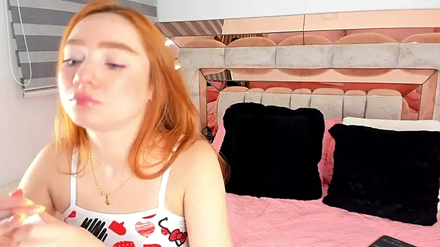 CamiiLovers online show from 03/27/26, 12:16