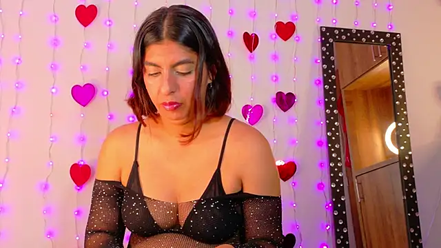 im anna  online show from 02/25/26, 01:04