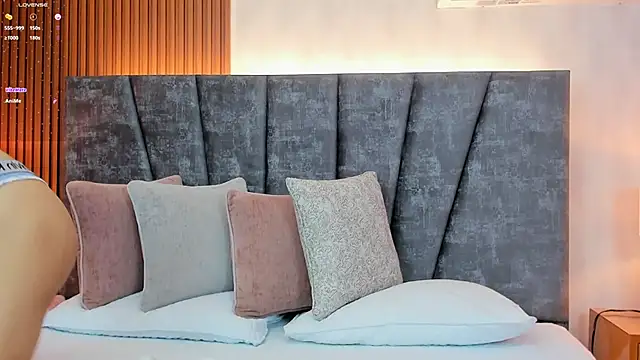 Marge lasander online show from 03/12/25, 01:25