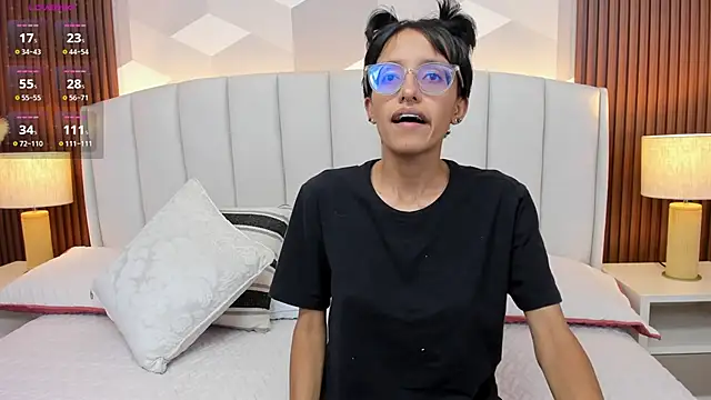 Marge lasander online show from 10/04/25, 01:47