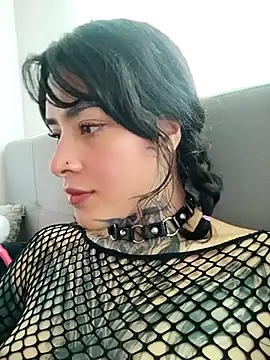 Snapshot of taaylor33 chatting on 11/09/25, 07:34 taaylor33 online show from 11/09/25, 07:34