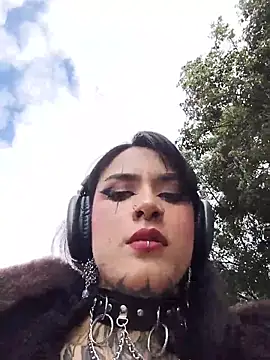 taaylor33 online show from 01/14/26, 08:58