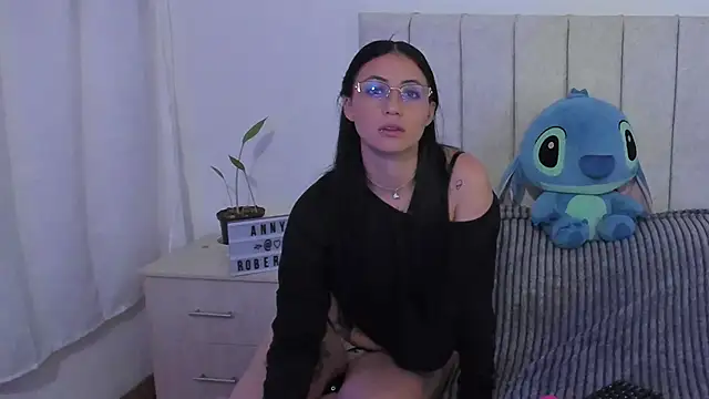 anny roberts online show from 12/04/25, 11:13