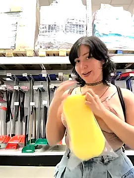 GerallFoxxx online show from 10/24/25, 03:52