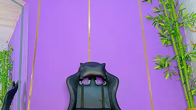 scarlet-jonesx online show from 10/25/25, 12:18