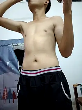 LiuQianXi5726 online show from 03/18/25, 09:09