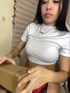 Starliee   online show from 02/08/25, 12:28