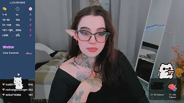 Snapshot of Dixi_Pixi_ chatting on 03/16/25, 08:54 Dixi Pixi online show from 03/16/25, 08:54