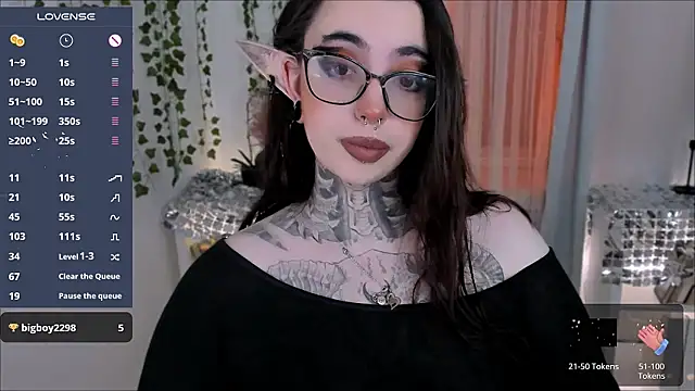 Dixi Pixi  online show from 12/19/25, 05:47