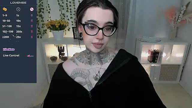 Dixi Pixi  online show from 05/23/26, 05:45