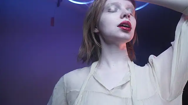 ginger hugs online show from 12/03/25, 10:08