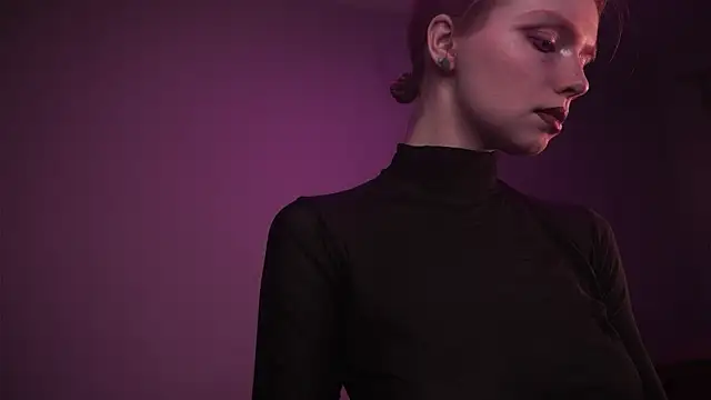 ginger hugs online show from 01/18/26, 10:02