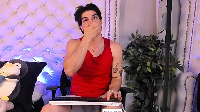 Karimferrer online show from 04/08/26, 02:33