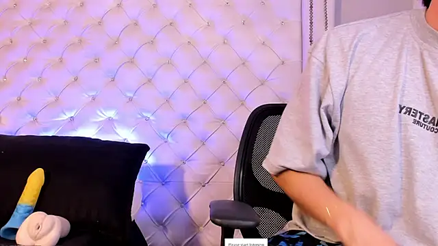 Karimferrer online show from 04/09/26, 03:17