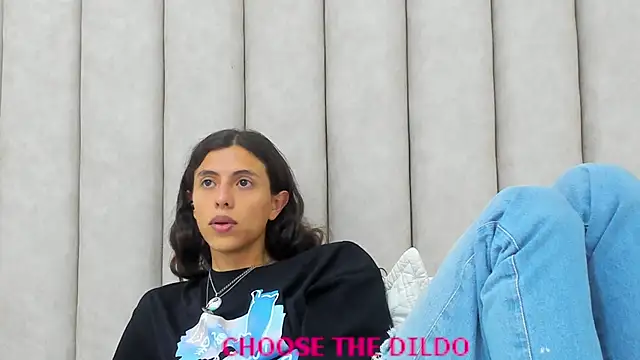 FreyaMoller online show from 09/11/25, 07:14