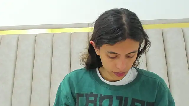 FreyaMoller online show from 03/26/26, 06:57