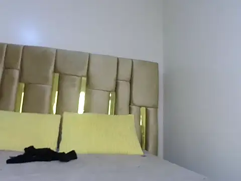 naughty ebony-queen online show from 03/29/26, 02:39
