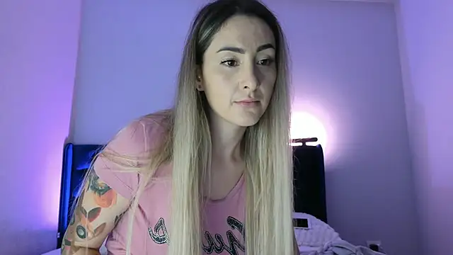 kimmie meow online show from 02/10/25, 07:07