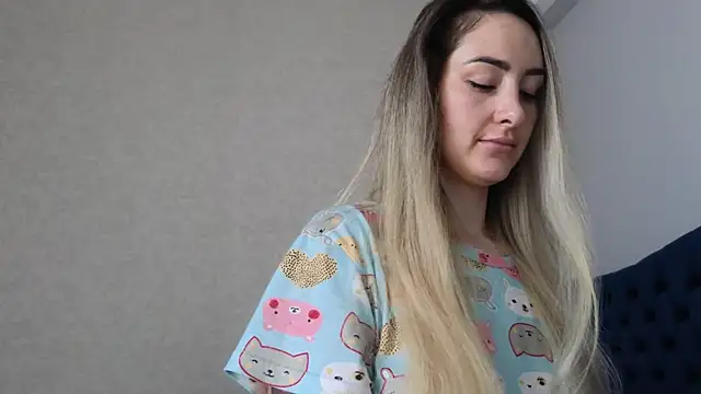 kimmie meow online show from 02/25/25, 09:20