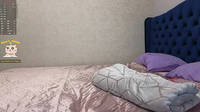 kimmie meow online show from 09/29/25, 05:29