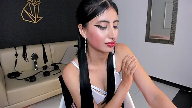 RACHEL EV online show from 03/19/25, 10:44