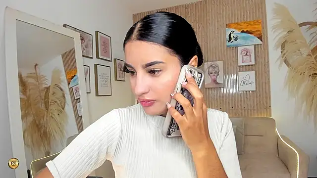 Kimm khalifa online show from 01/25/25, 05:30