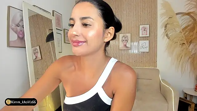 Kimm khalifa online show from 01/30/25, 07:26