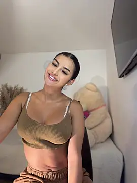 Kimm khalifa online show from 04/14/26, 01:55