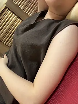 Baby-sexytit99 online show from 05/31/26, 06:09