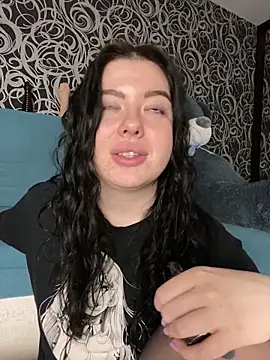 Kimi Ass online show from 03/10/25, 06:56