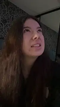 Kimi Ass online show from 05/18/26, 11:05