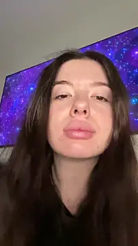 Kimi Ass online show from 06/03/26, 09:56