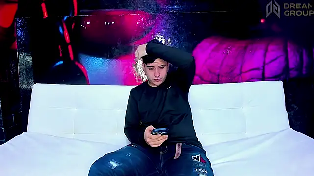 SlimLoves online show from 11/05/25, 09:48