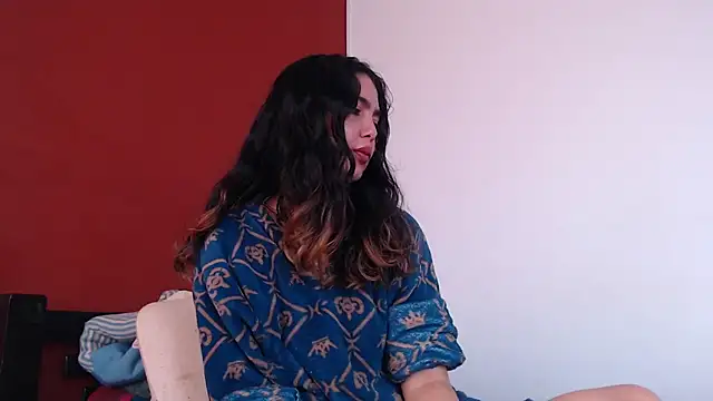 Freyja eter online show from 09/19/25, 12:28