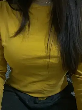 Tuongvy05 online show from 02/14/26, 04:48