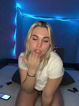 Evaaa Babiesss online show from 12/26/24, 06:12