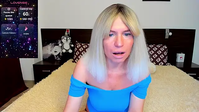 Hanna Becrett17 online show from 05/31/26, 05:26