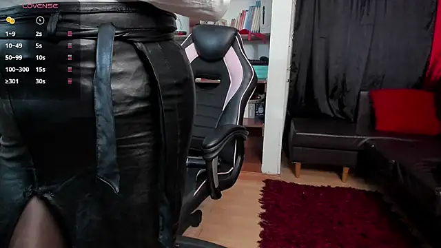 LiaTaylorr online show from 02/14/26, 12:24