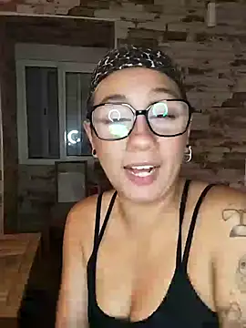 Snapshot of blvckbabyweed07 chatting on 04/01/26, 11:35 blvckbabyweed07 online show from 04/01/26, 11:35