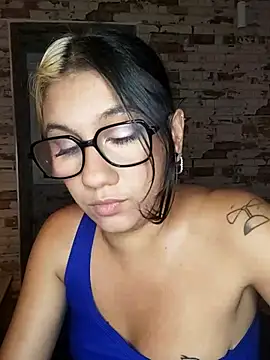 Snapshot of blvckbabyweed07 chatting on 04/07/26, 10:42 blvckbabyweed07 online show from 04/07/26, 10:42