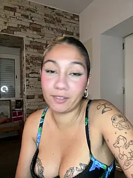 Snapshot of blvckbabyweed07 chatting on 04/12/26, 10:37 blvckbabyweed07 online show from 04/12/26, 10:37