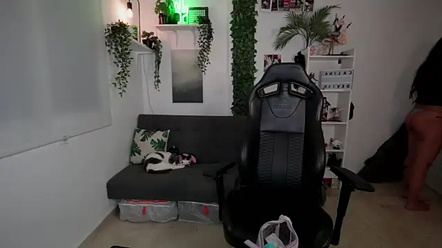 Snapshot of blvckbabyweed07 chatting on 04/15/26, 11:49 blvckbabyweed07 online show from 04/15/26, 11:49