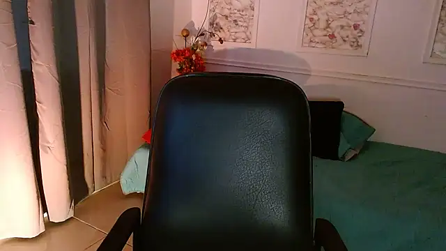 Susana hank2 online show from 03/06/25, 10:47