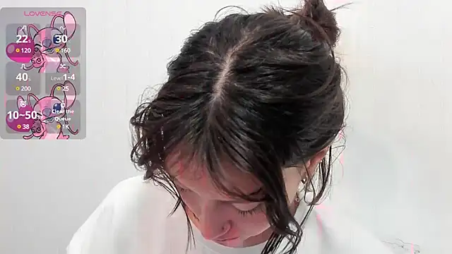 lizzy davis 1 online show from 02/10/25, 03:57