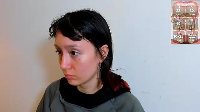 lizzy davis 1 online show from 11/21/25, 04:11