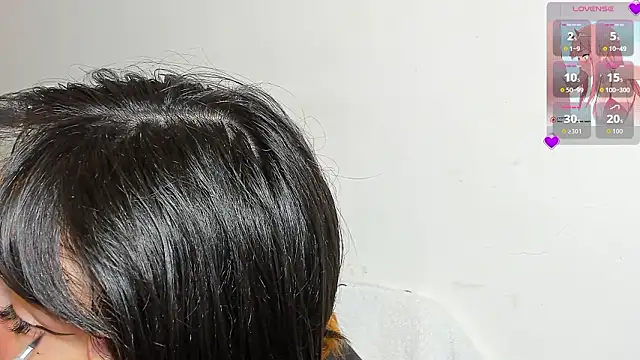 lizzy davis 1 online show from 02/19/26, 03:57