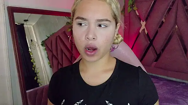 Haelycute online show from 02/11/26, 12:32